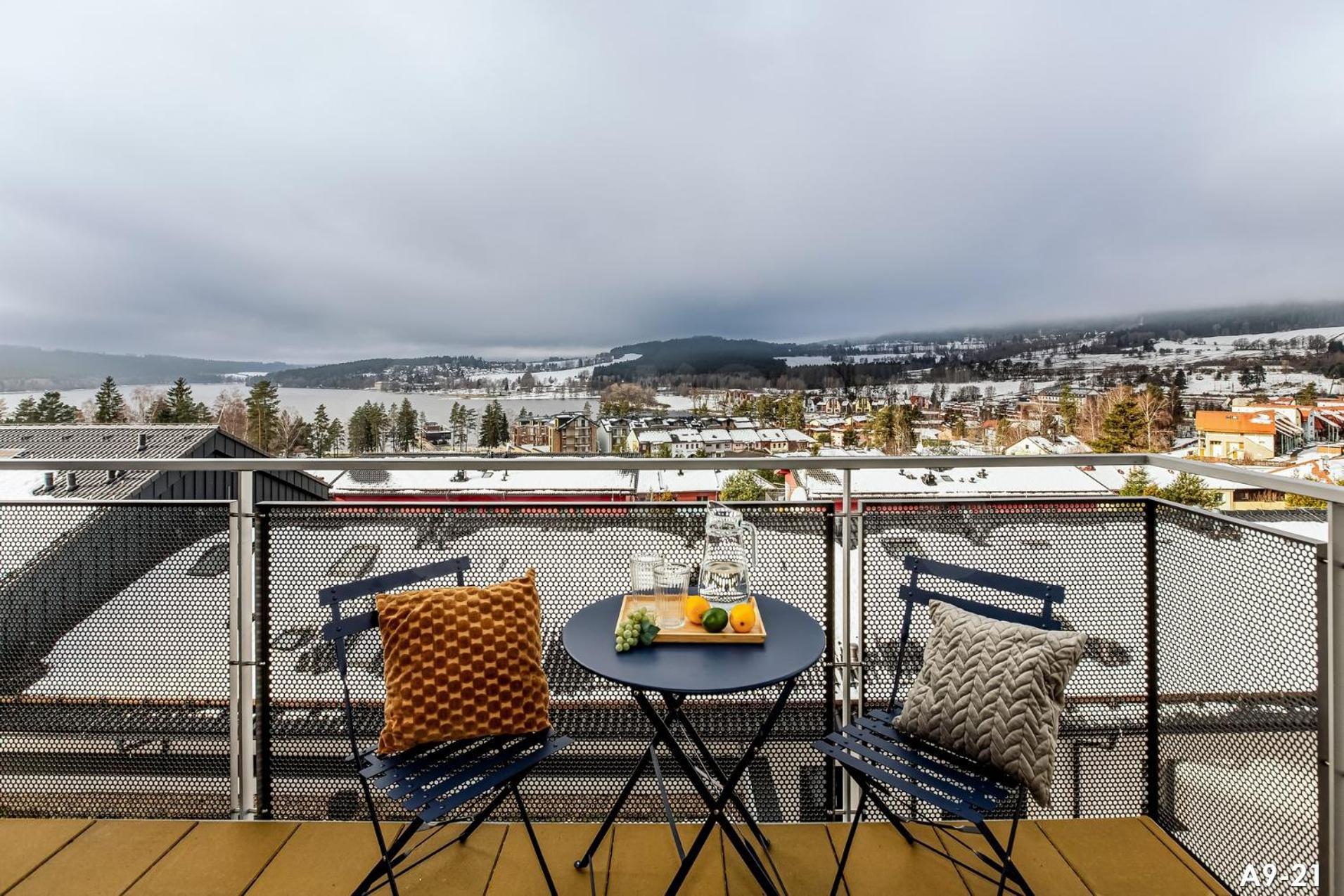 Korzo Lipno 2 Lägenhet Lipno nad Vltavou Exteriör bild